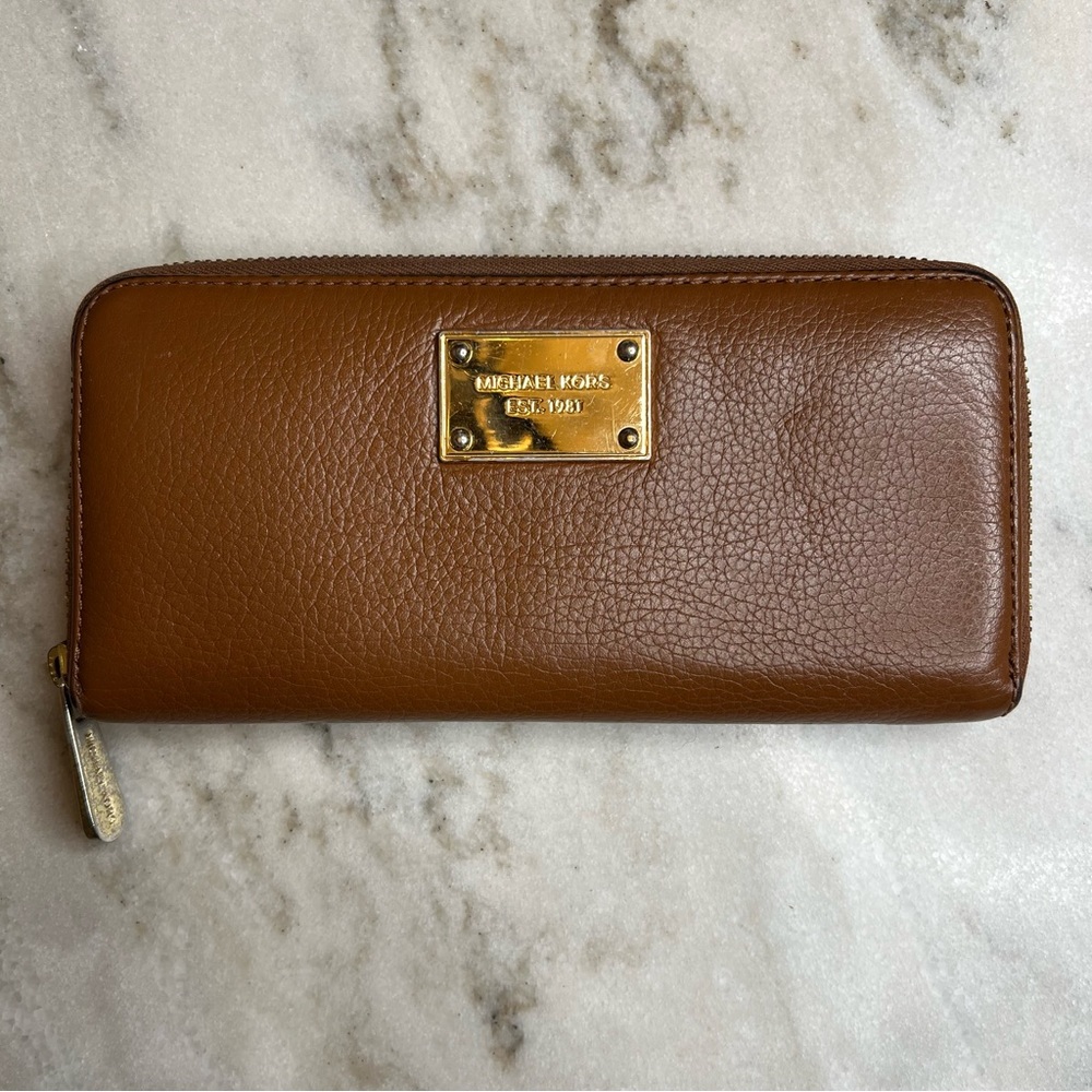 Michael Kors Brown Camel Leather Full Zip Around Women's Wallet